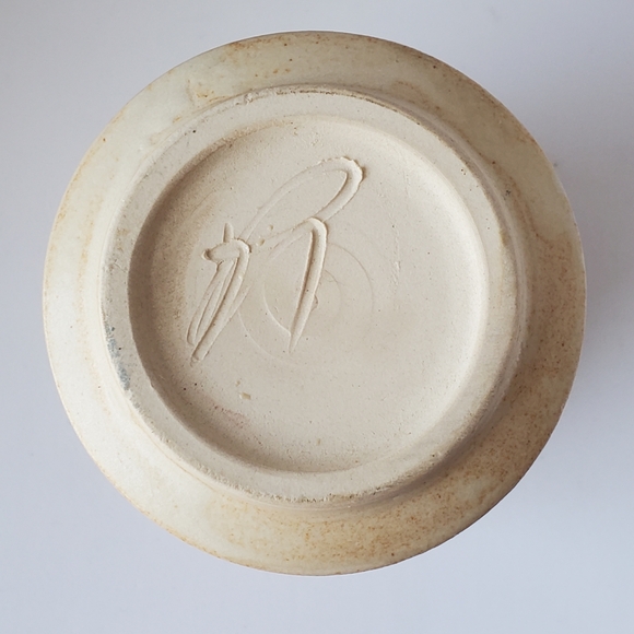 Signed Studio Pottery Tealight Holder or Orchid Pot - Picture 7 of 10